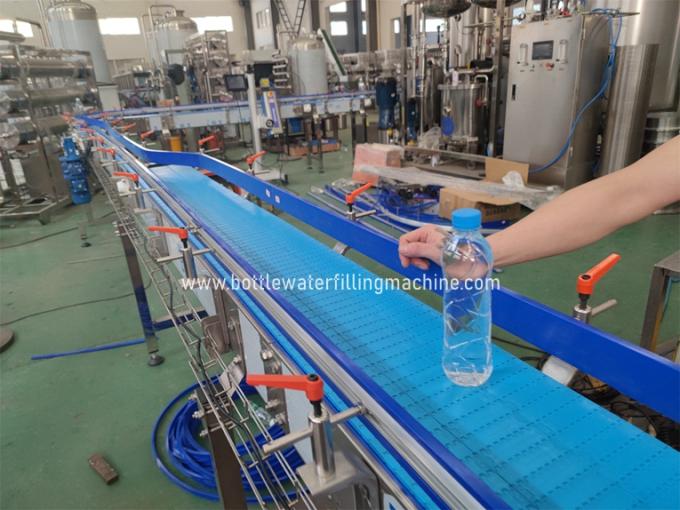 Machine de remplissage de bouteilles PET à petite échelle 4000BPH, équipement d'embouteillage d'eau minérale 2