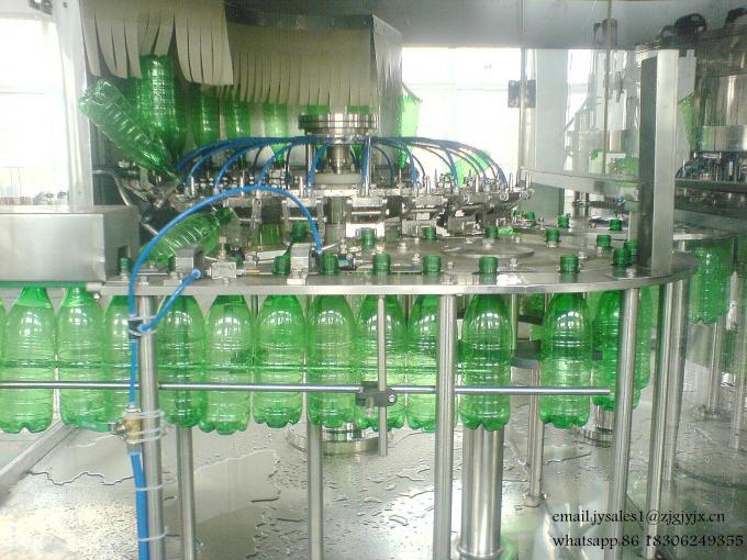 Accomplissez la machine de remplissage carbonatée de boissons, chaîne de production de boissons d'énergie 3