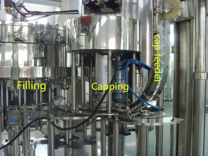 Opération facile carbonatée automatique de machine de remplissage de boissons de rendement élevé 1