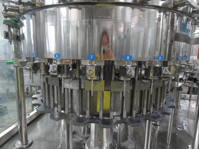Machine de remplissage carbonatée automatique de boisson chaîne/3-In-1 non alcoolisée de production de boisson 3