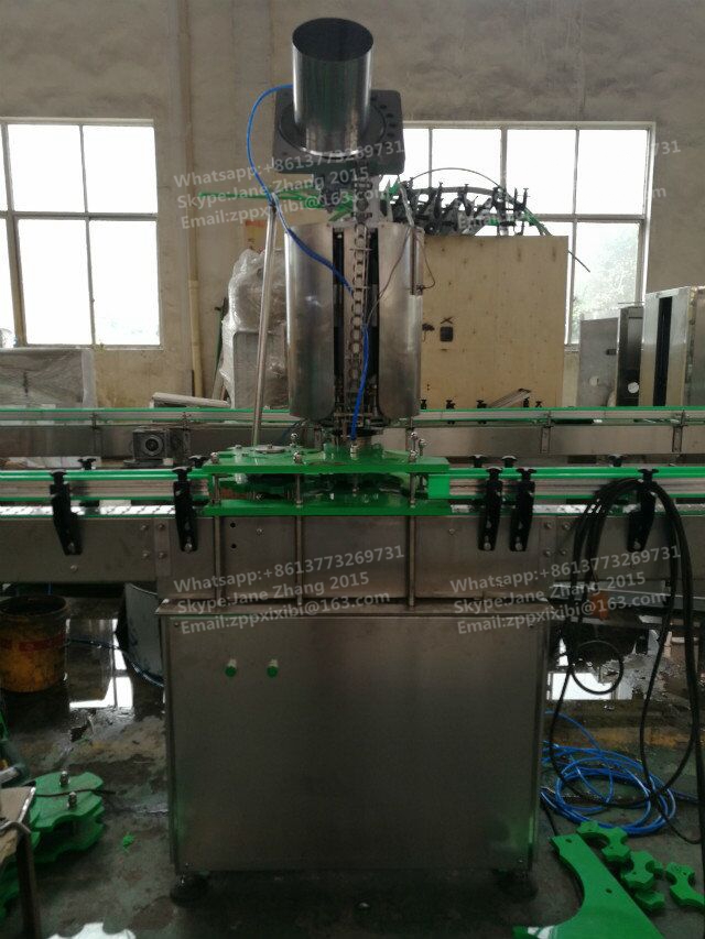 machine de remplissage carbonatée de boisson de la bouteille 330ml en verre, 2000 bouteilles par heure 2