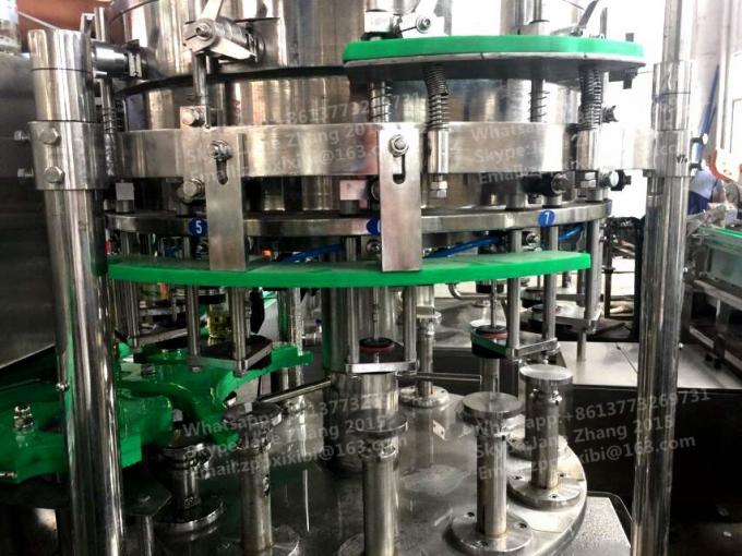 Machine de remplissage de kola isobare fendu/eau carbonatée grande capacité 2