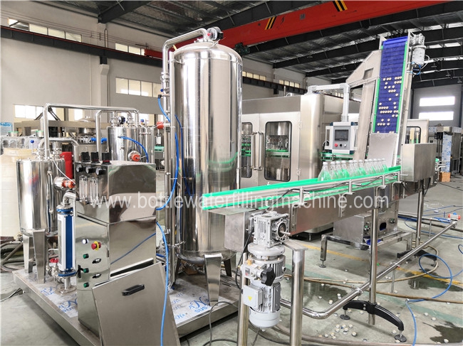 Machine de remplissage carbonatée de boisson non alcoolisée de bouteille en verre de 8000 BPH avec le contrôle de PLC 2