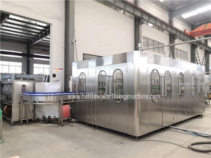 3 dans 1 machine de remplissage de bouteilles 24bpm isobare de Monoblock 0