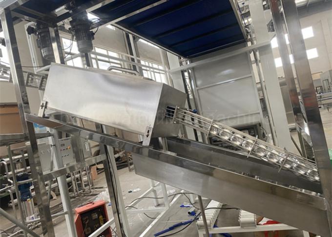 fruit Juice Aluminum Can Filling Machine de 6000can/H 54.9mm non grisouteux 0