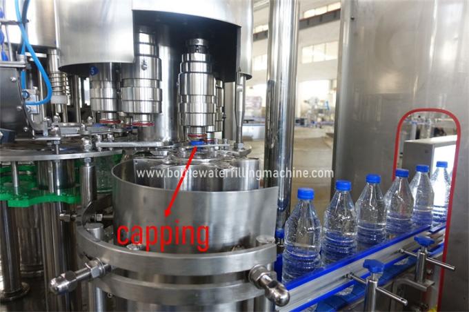 Machines de remplissage liquides potables pures minérales, système automatique de remplissage de bouteilles de l'eau 3